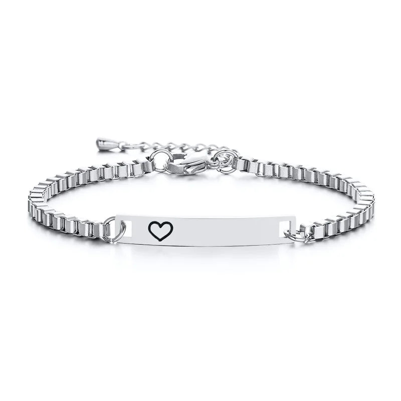 Personalized Heart Bracelet for Girls - Custom Engraved Stainless Steel Figaro Chain Link, Adjustable Gift for Any Occasion
