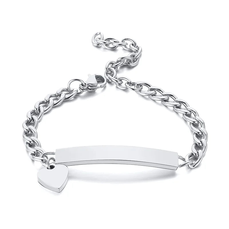 Personalized Heart Bracelet for Girls - Custom Engraved Stainless Steel Figaro Chain Link, Adjustable Gift for Any Occasion