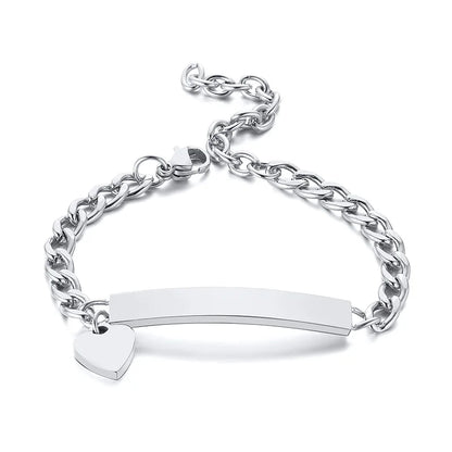 Personalized Heart Bracelet for Girls - Custom Engraved Stainless Steel Figaro Chain Link, Adjustable Gift for Any Occasion
