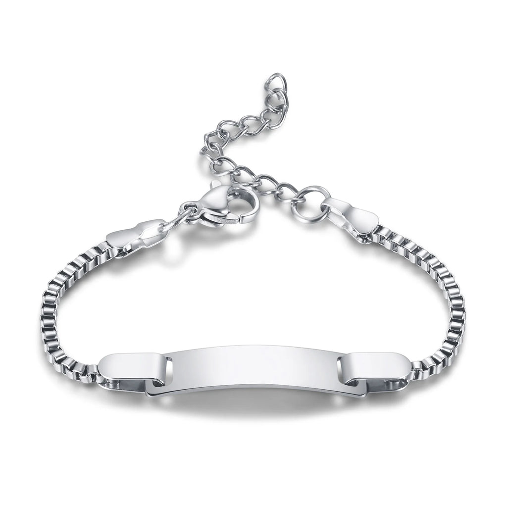 Personalized Heart Bracelet for Girls - Custom Engraved Stainless Steel Figaro Chain Link, Adjustable Gift for Any Occasion